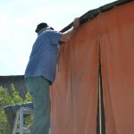 Anbringen der Wappen und Wappenbilder